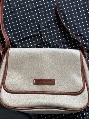 Vintage Wilsons Leather Beige and Brown Crossbody Satchel. EUC